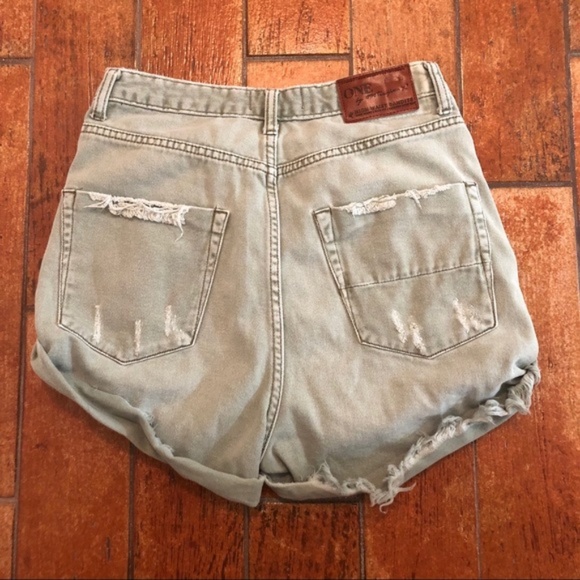 One Teaspoon Bandits High Waisted Jean Shorts - Picture 4 of 7